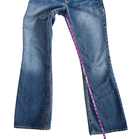 Silver Jeans Women's Boot Cut Denim - Classic Blue - Picture 11 of 13